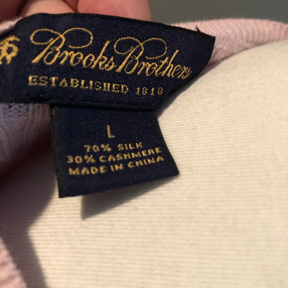 Brooks Brother’s cashmere short Sleeve sweater Lrg